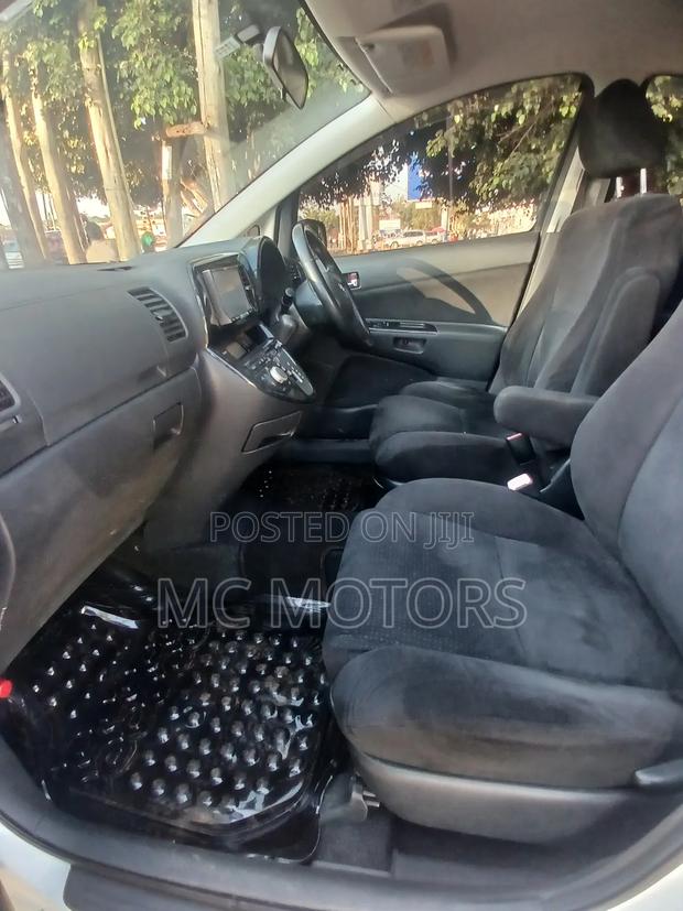 Toyota Wish 2008 White