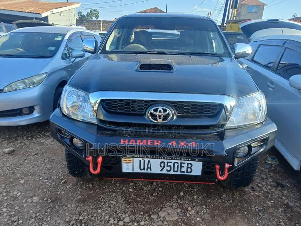 Toyota Hilux 2.5 Cab 2005 Black