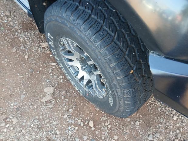 Toyota Hilux 2.5 Cab 2005 Black