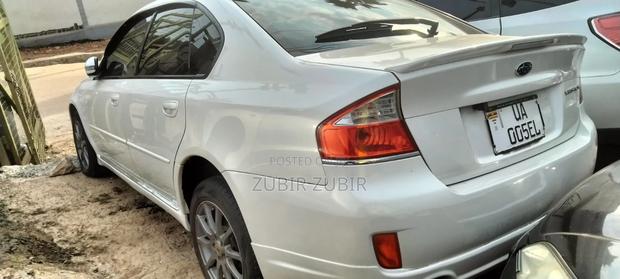 Subaru Legacy 2006 White