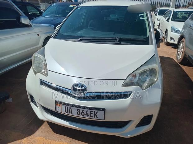 Toyota Ractis 2012 White