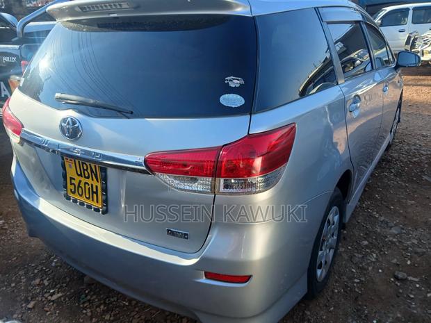 Toyota Wish 2008 Silver