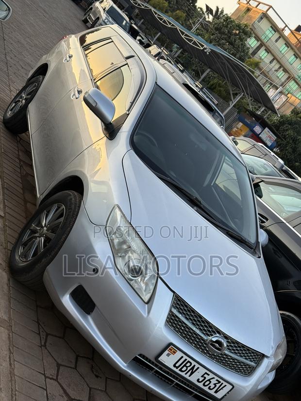 Toyota Corolla Fielder 1.5 Petrol FWD 2009 Silver
