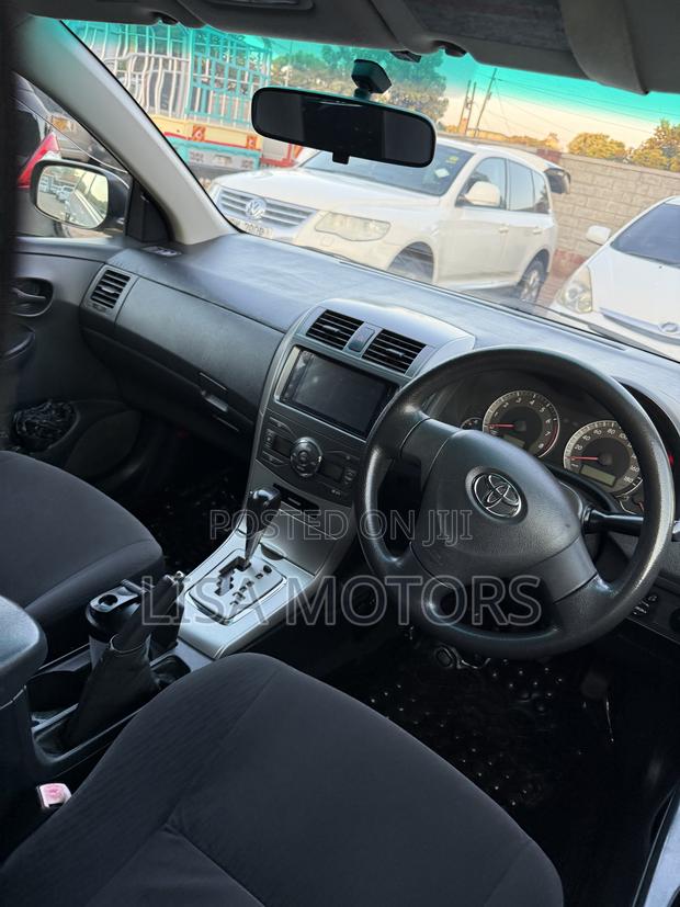 Toyota Corolla Fielder 1.5 Petrol FWD 2009 Silver