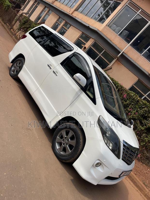 Toyota Alphard 2012 White