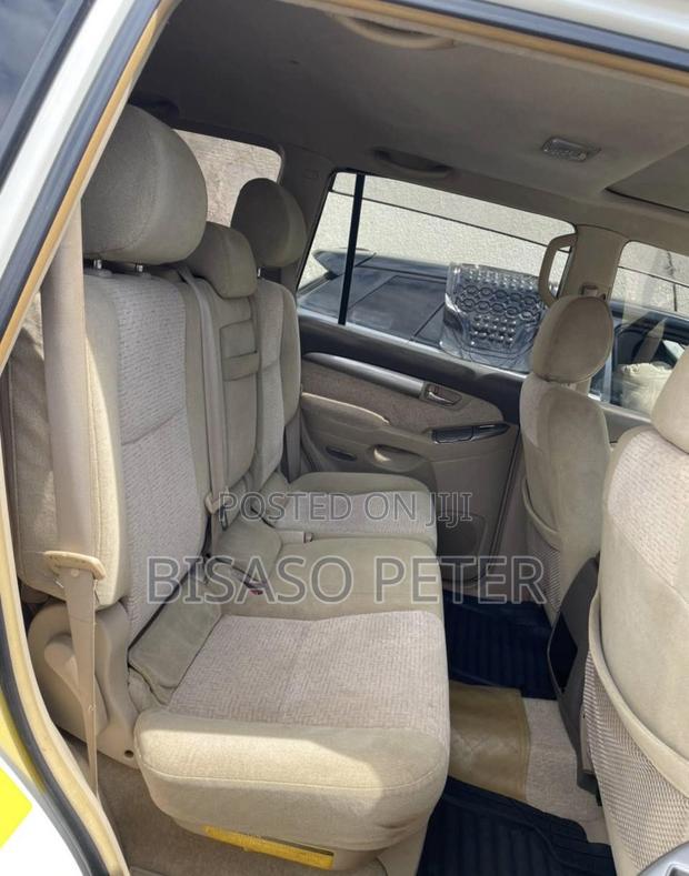 Toyota Land Cruiser Prado 2007 White