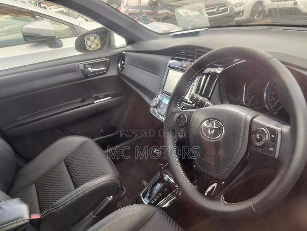 Toyota Corolla Fielder 1.5 Petrol AWD 2017 White