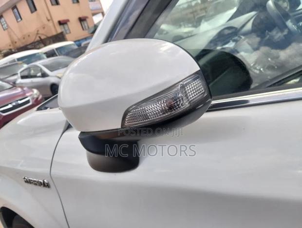 Toyota Corolla Fielder 1.5 Petrol AWD 2017 White