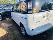 Toyota Sienta 1.5 FWD 2010 for sale