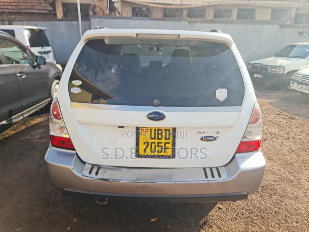 Subaru Forester 2.0 X Trend 2007 White