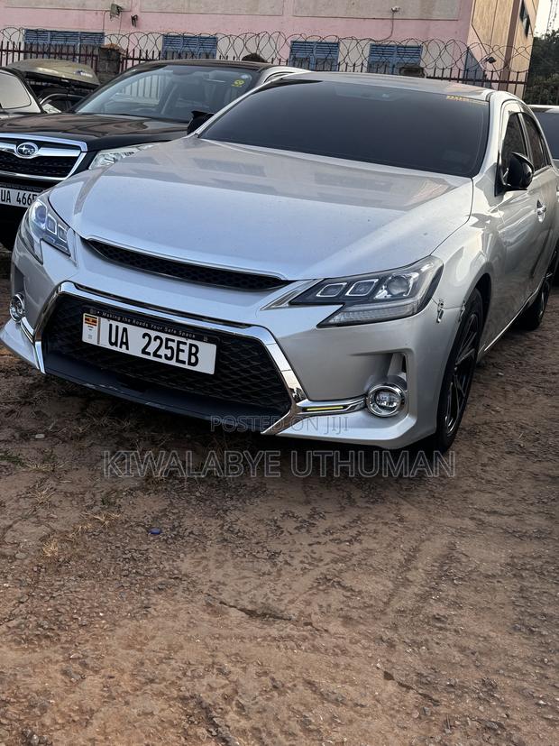 Toyota Mark X 2014 Silver