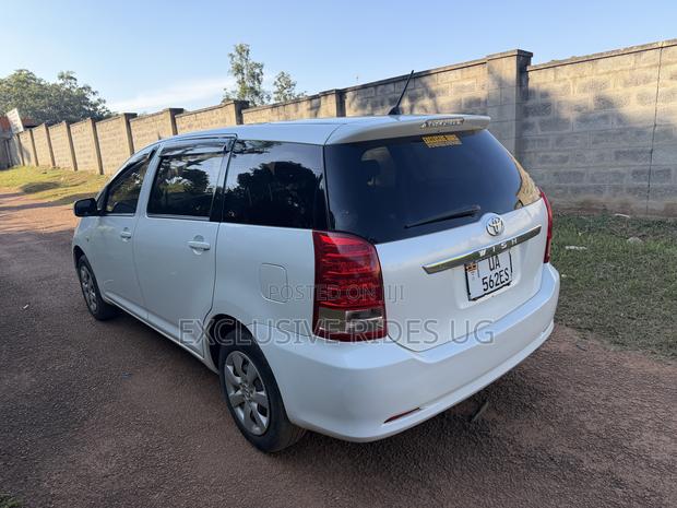 Toyota Wish 2008 White