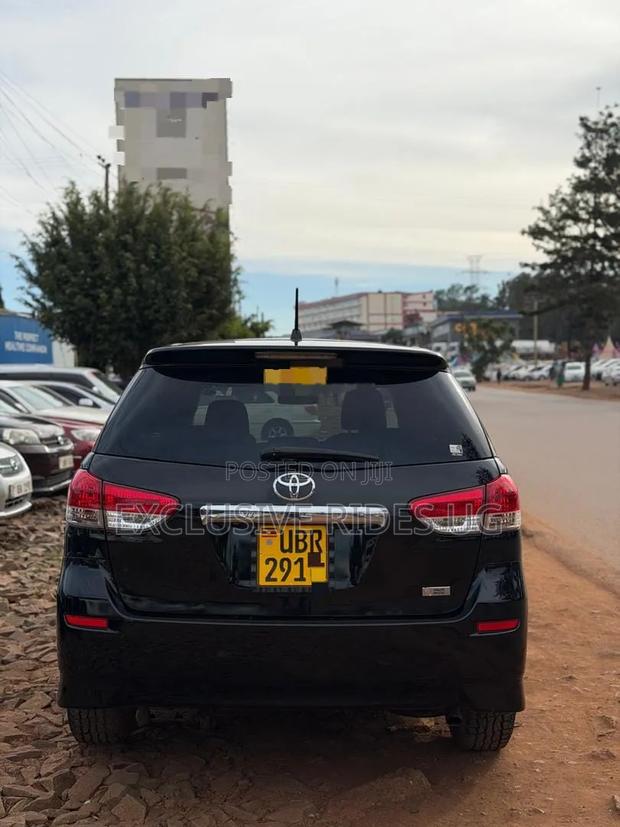 Toyota Wish 2011 Black