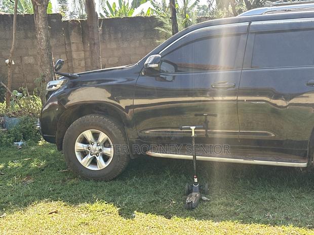 Toyota Land Cruiser Prado 2.7 VVT-i 2015 Black