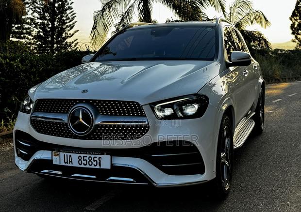 Mercedes-Benz GLE-Class GLE 400 4MATIC 2019 White