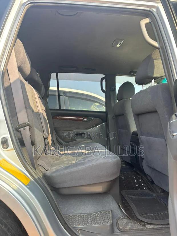 Toyota Land Cruiser Prado 2007 Silver