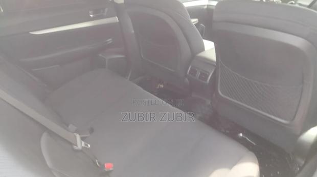 Subaru Legacy 2010 White
