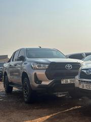 Toyota Hilux 2022 Silver for sale