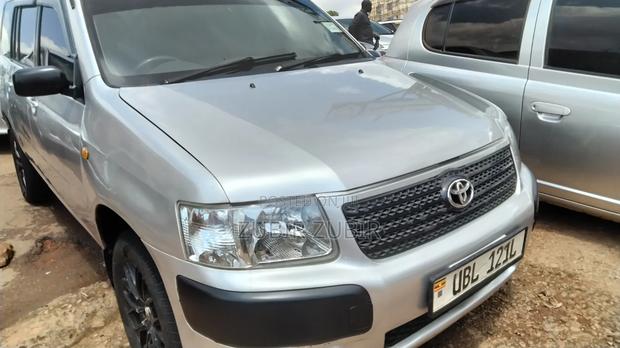 Toyota Probox 2008 Silver