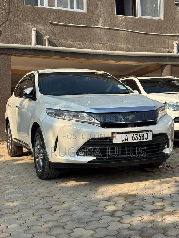 Toyota Harrier 2015 Off white
