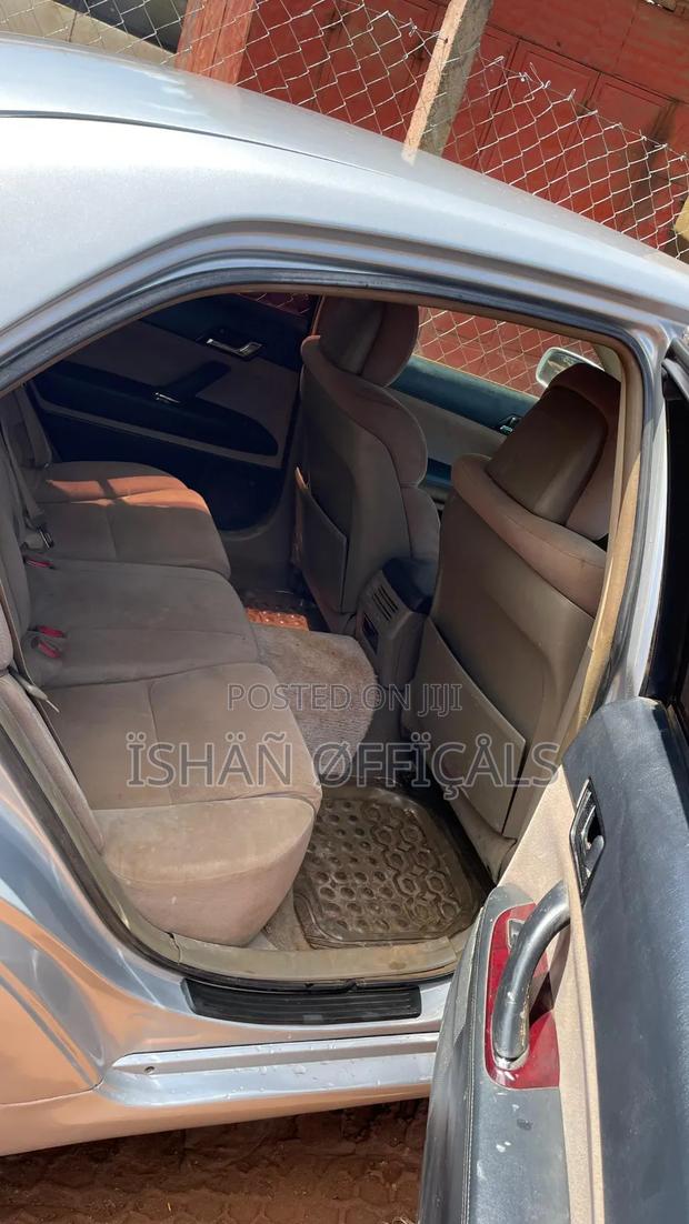 Toyota Mark X 2006 Silver