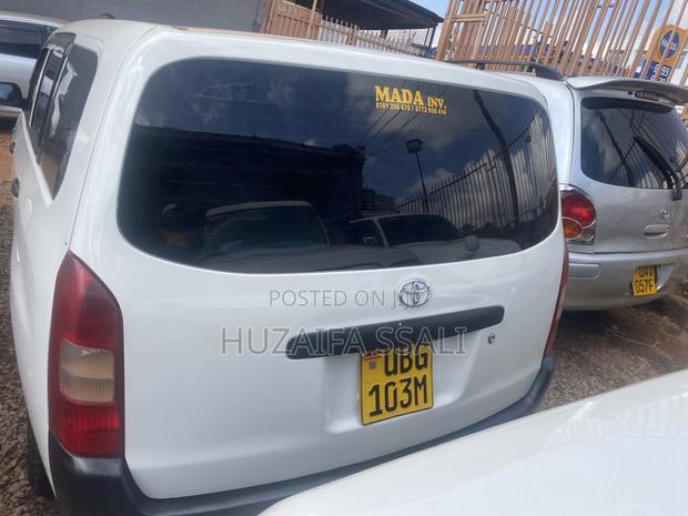 Toyota Probox 2007 White