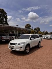 Toyota Vanguard 2009 White for sale