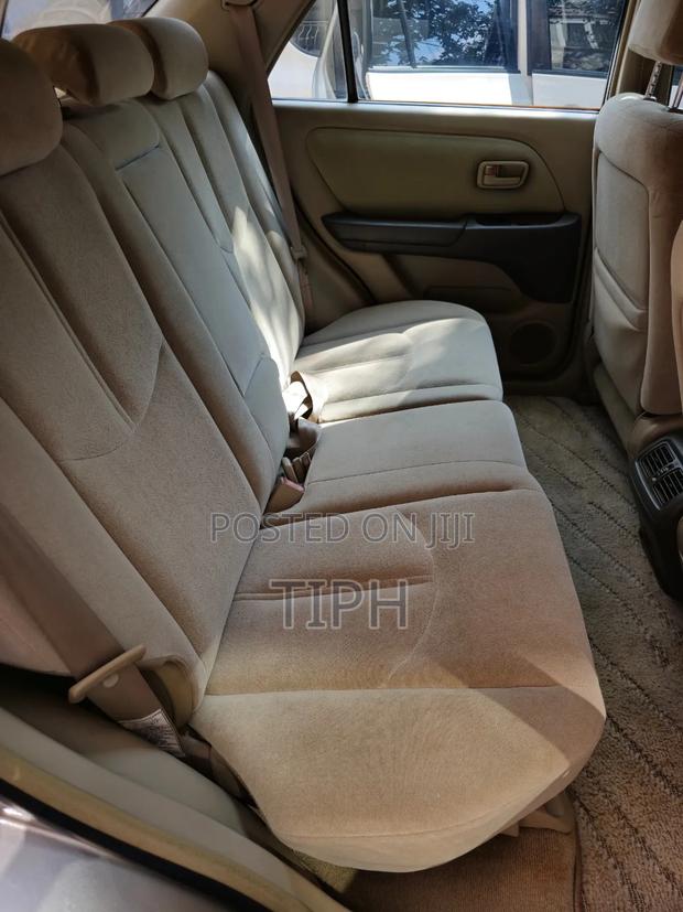 Toyota Harrier 2002