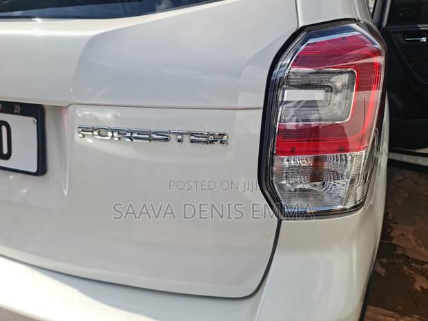 Subaru Forester 2017 White