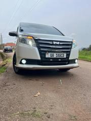 Toyota Noah 1.8 FWD Hybrid (7 seater) 2016 White for sale