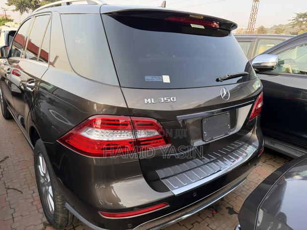 Mercedes-Benz M Class 2014 Brown