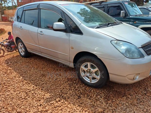 Toyota Corolla Spacio 2005 Silver