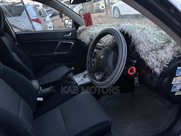 Subaru Legacy 2.0 AWD 2007 Silver