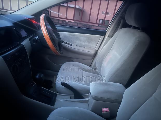 Toyota Allex 2005 White