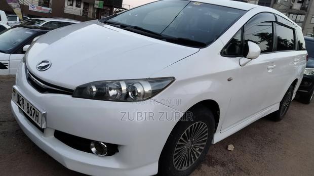 Toyota Wish 2010 White