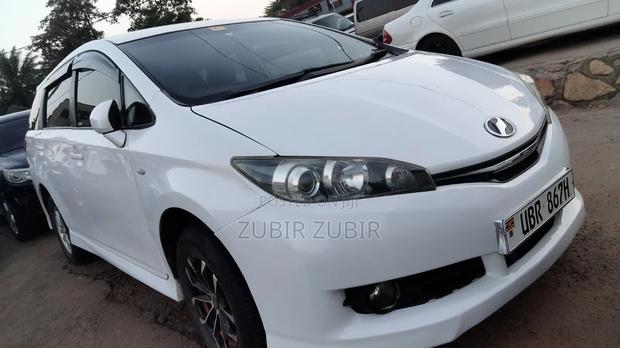 Toyota Wish 2010 White