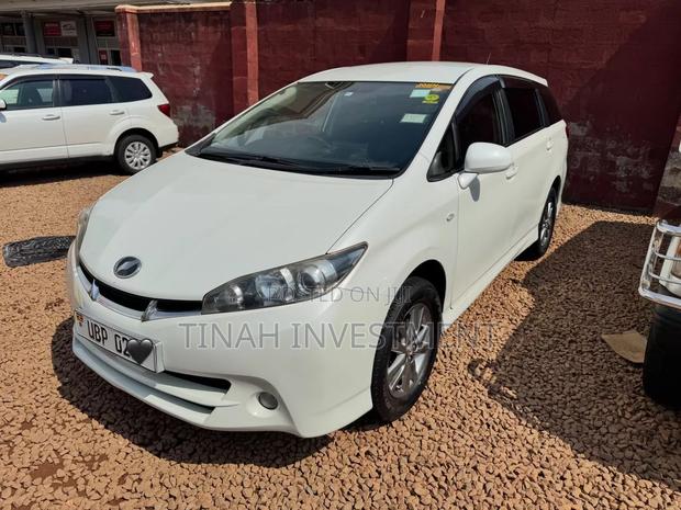 Toyota Wish 2009 White