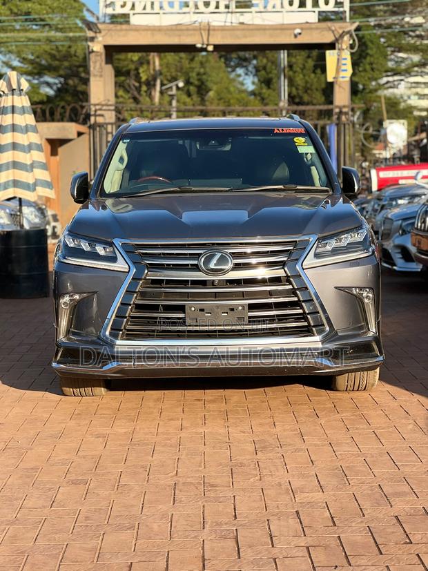 Lexus LX 570 AWD 2018 Gray