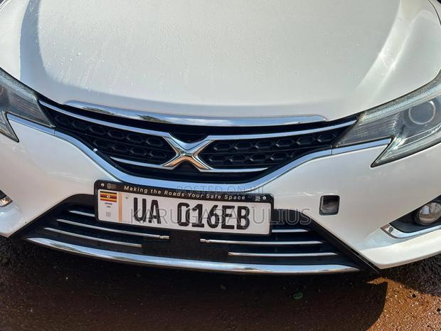 Toyota Mark X 2013 White