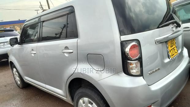 Toyota Rumion 2025 Silver