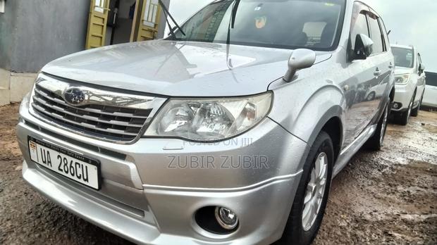 Subaru Forester 2010 Silver