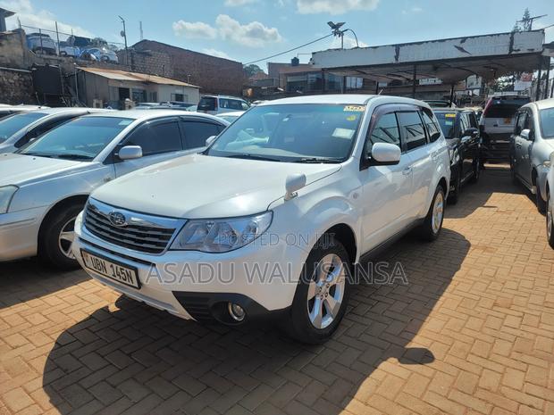 Subaru Forester 2011 White