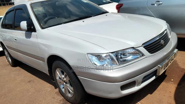 Toyota Premio 2001 White