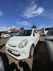 Toyota Passo 2015 White for sale