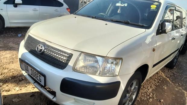 Toyota Probox 2005 White