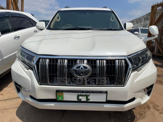 Toyota Land Cruiser Prado 2.7 i 2013 White