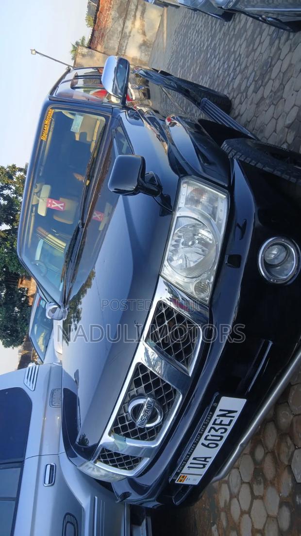 Nissan Patrol 2012 Black