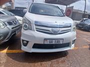 Toyota Noah 2011 White for sale