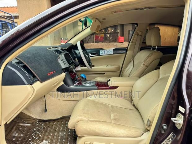 Toyota Mark X 2005 Maroon