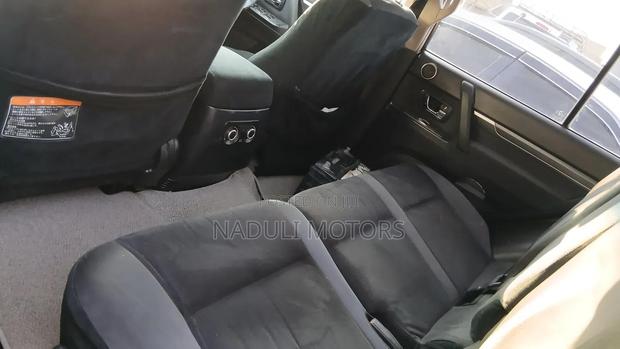 Mitsubishi Pajero 2009 Silver